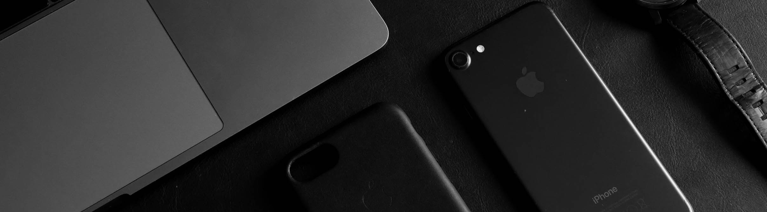 iPhone ACCESSORIES