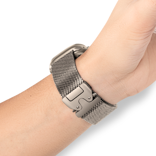 Premium Milanese Loop Band 44/45/46/49mm Hugo -Titanium